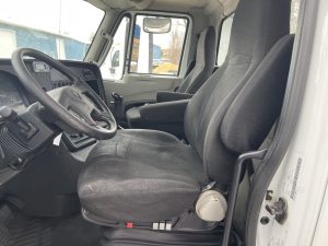 1762B539-1AC9-4D79-90CE-B44A5FB6663F